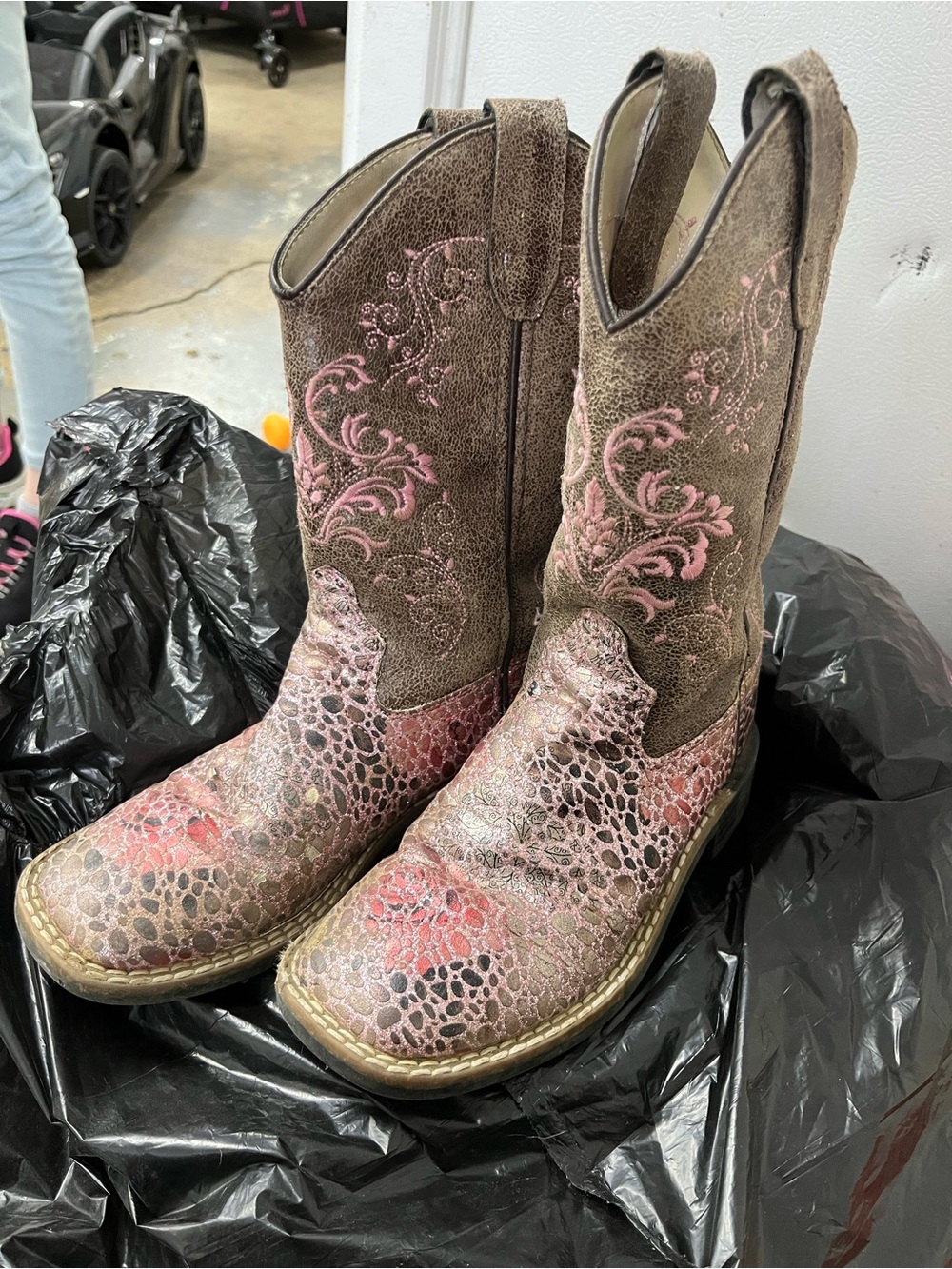 Old West Brown and Pink Embossed Combat-Style Western Boots girls cowgirl